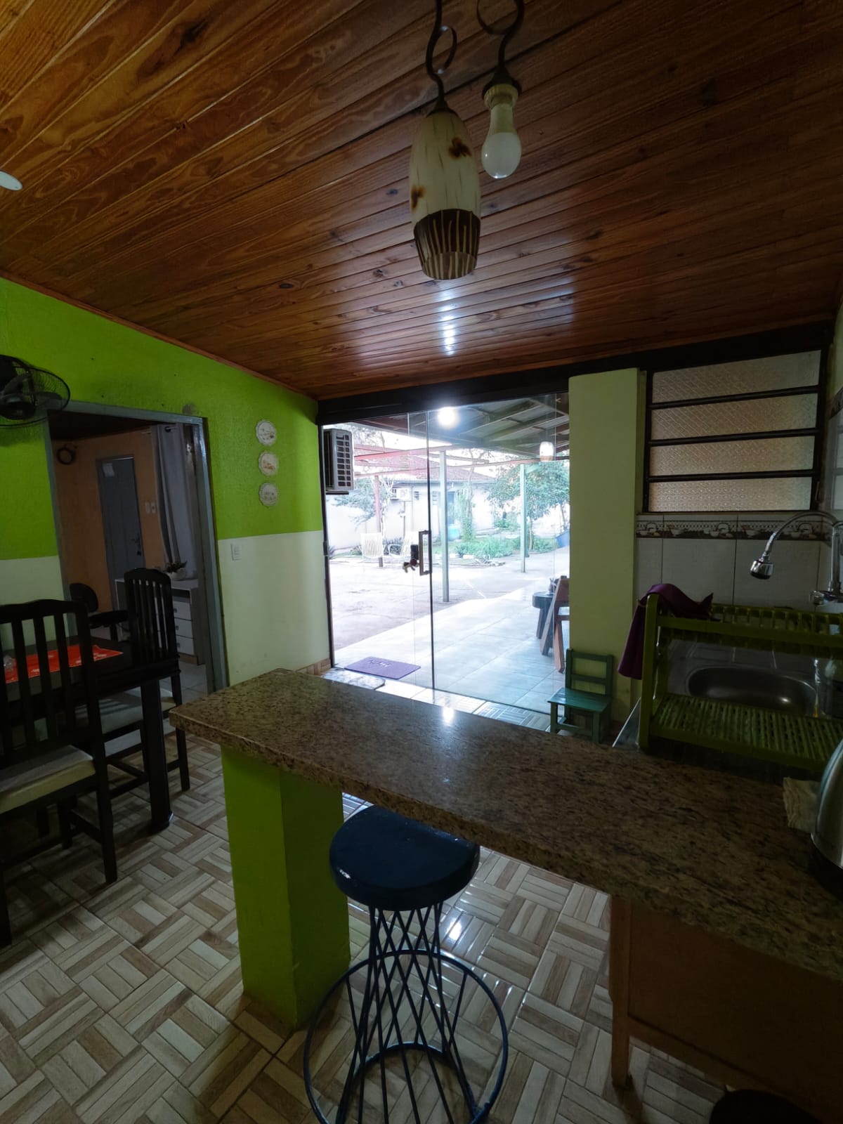 1000032678 Casa (somente meninas)