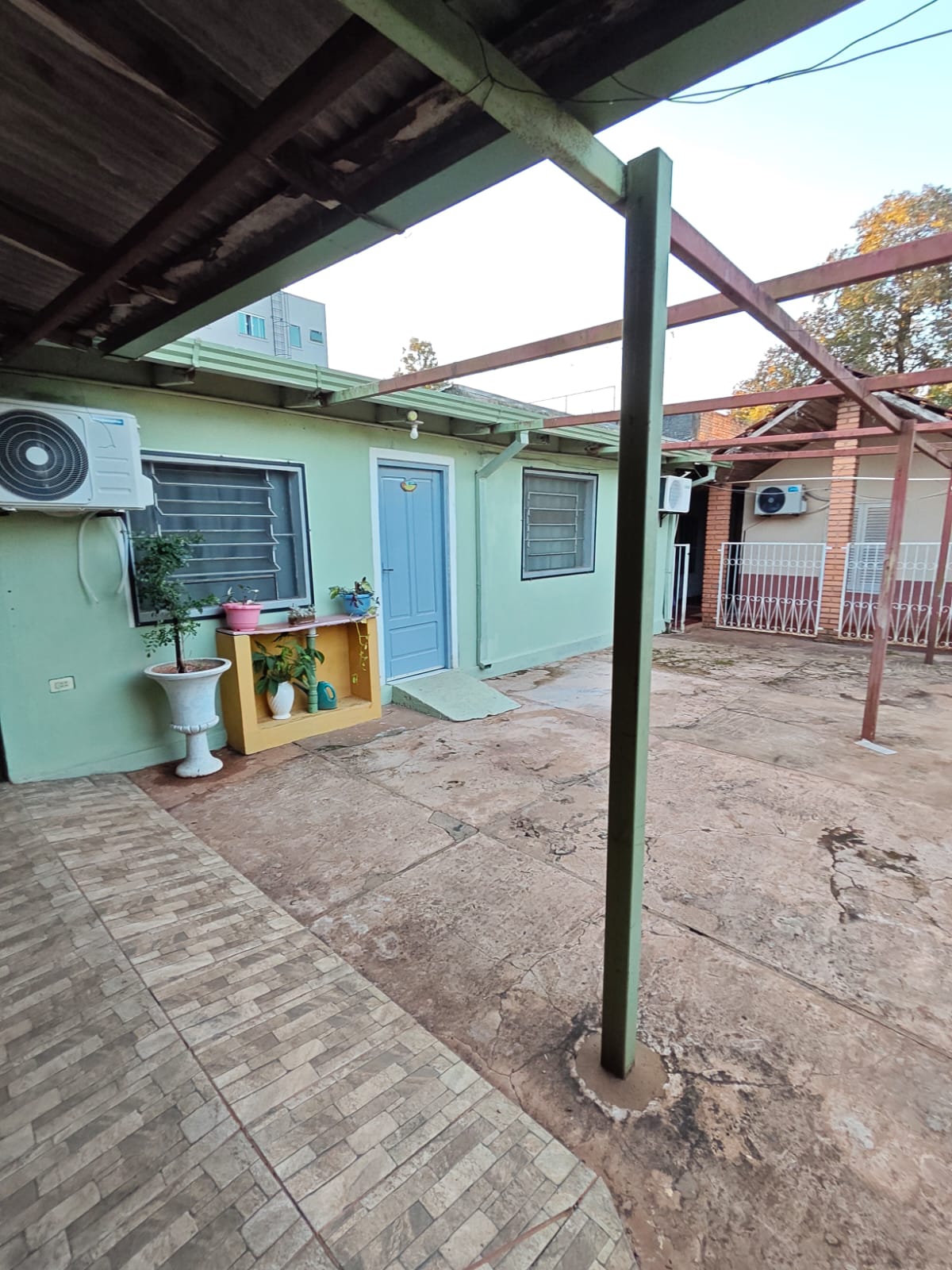 1000032682 Casa (somente meninas)