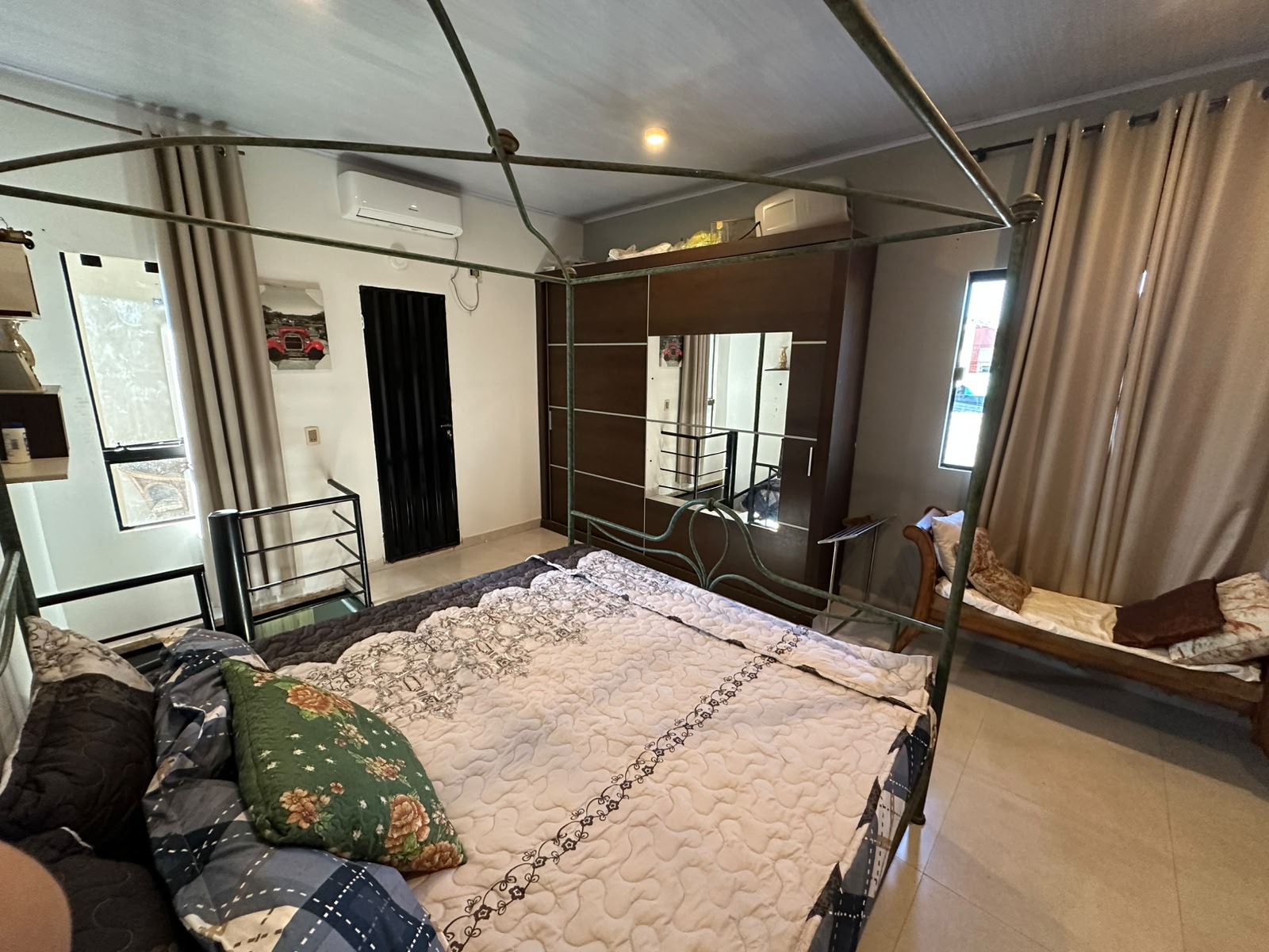 1000032698 Duplex mobiliado