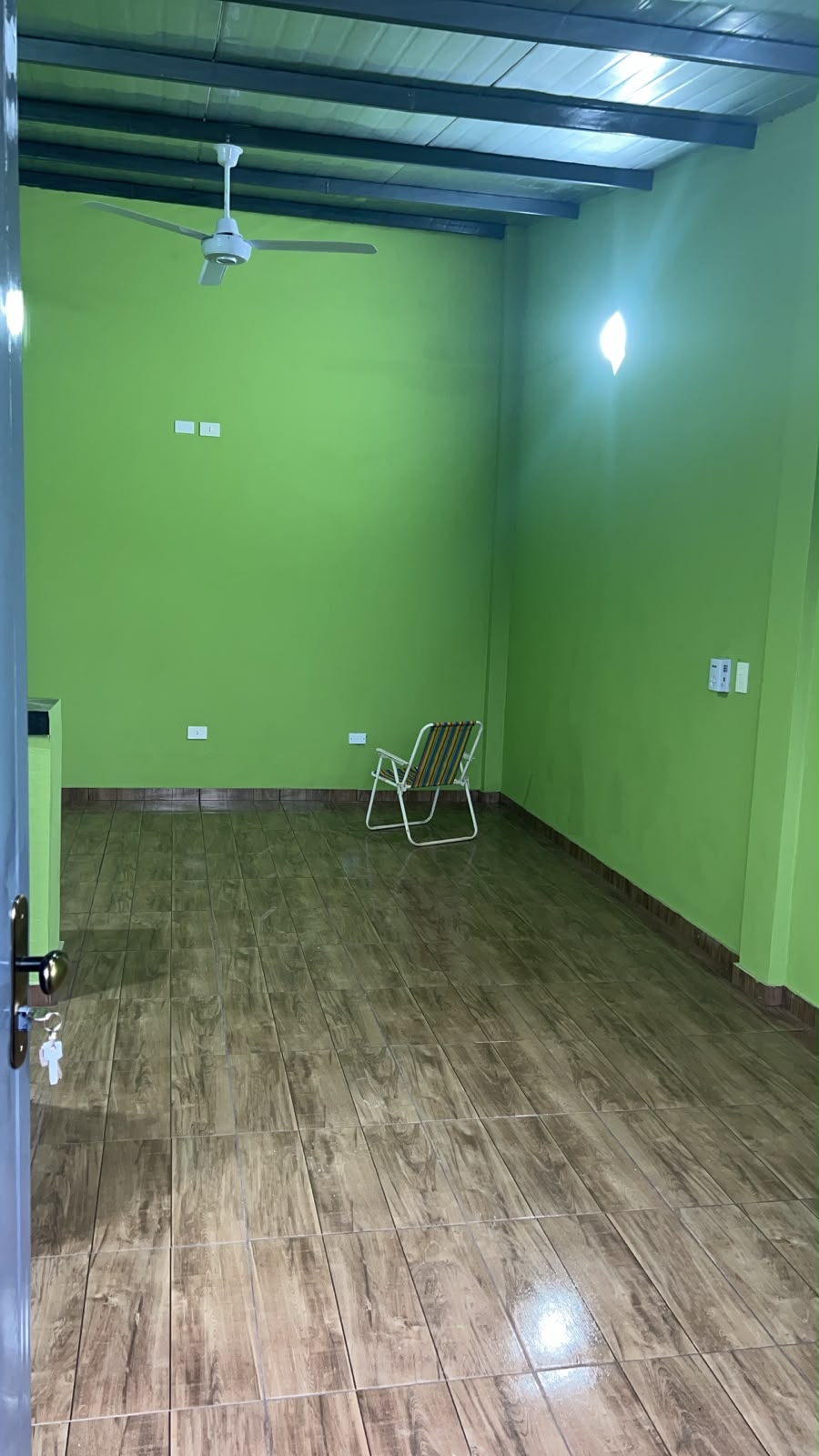 1000032808 Monoambiente
