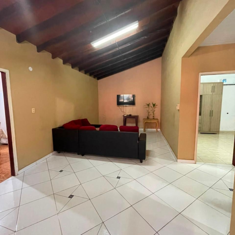 Casa Mobiliada