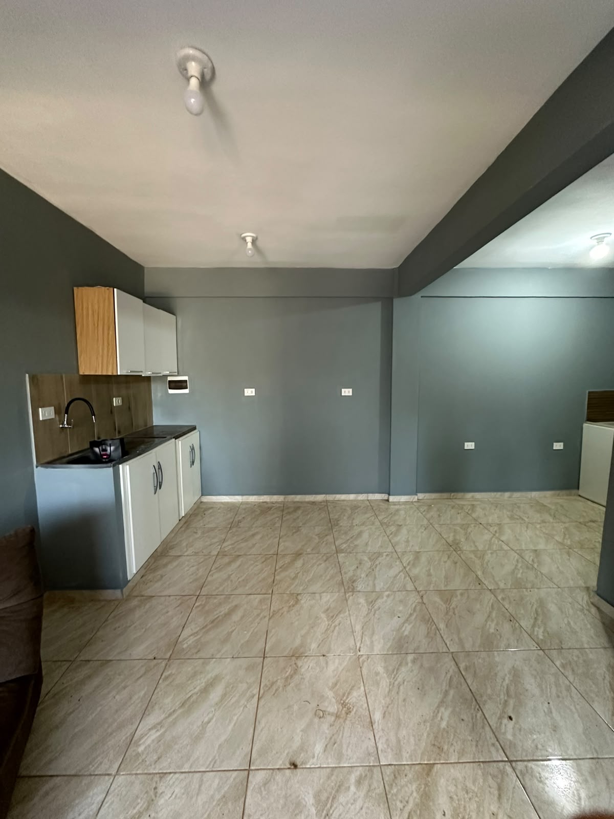 WhatsApp Image 2026-07-20 at 11.25.09 AM (1) Apartamento km 7 a metros da upe de cde.