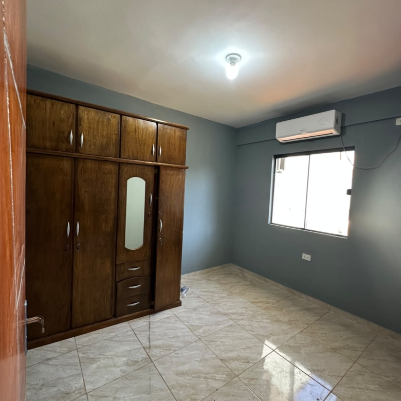 Apartamento km 7 a metros da upe de cde.