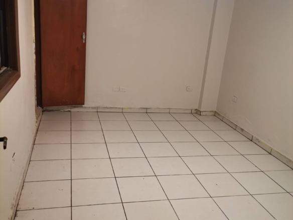 Apartamento Economico na área 1 a 100 metros da rota do onibus