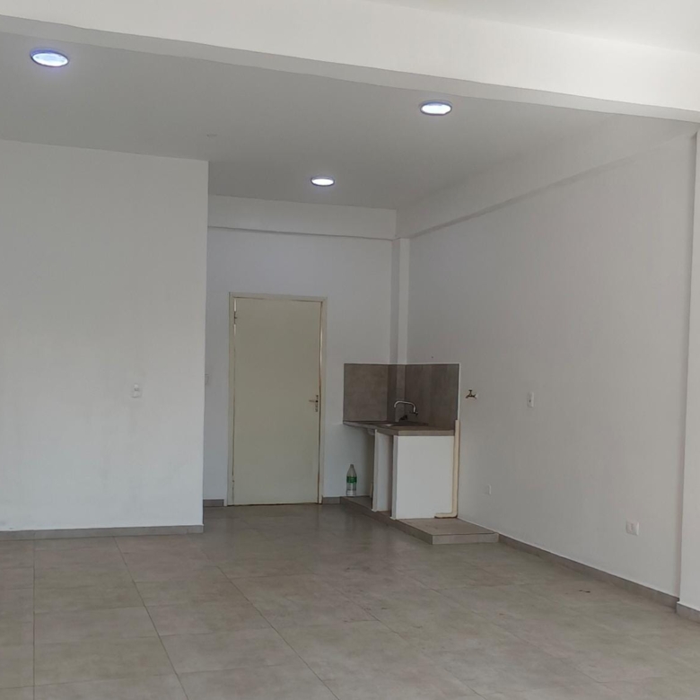 Apartamento mobiliado no km 8, a 800 metros hospital escola ucp, em ciudad del este.