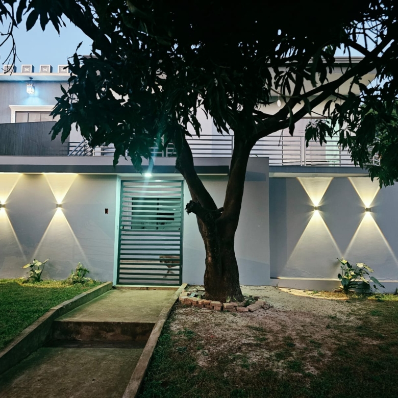 Casa 2 pisos a metros da Av. riquelme km 7 ciudad nueva