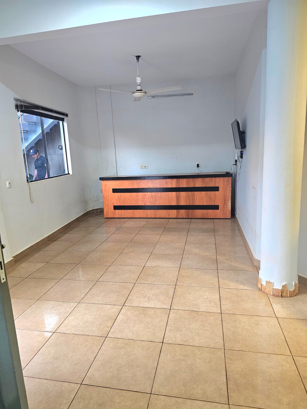 WhatsApp Image 2026-07-21 at 9.18.43 AM (2) Casa 2 pisos a metros da Av. riquelme km 7 ciudad nueva