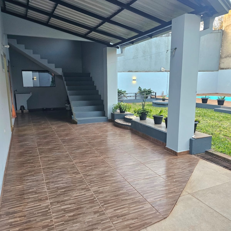 Casa 2 pisos a metros da Av. riquelme km 7 ciudad nueva