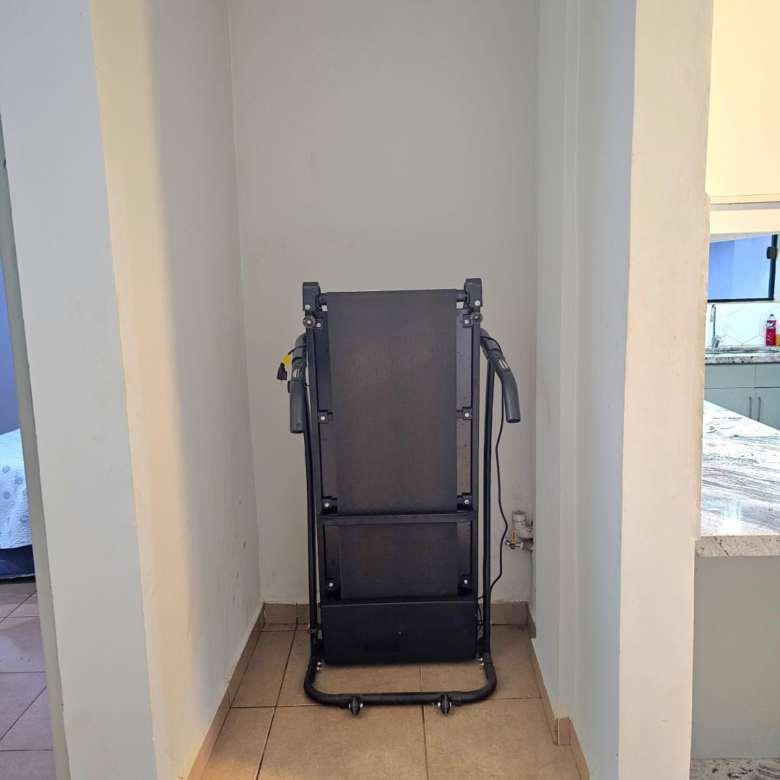 Casa 2 pisos a metros da Av. riquelme km 7 ciudad nueva
