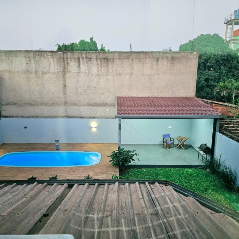 Casa 2 pisos a metros da Av. riquelme km 7 ciudad nueva