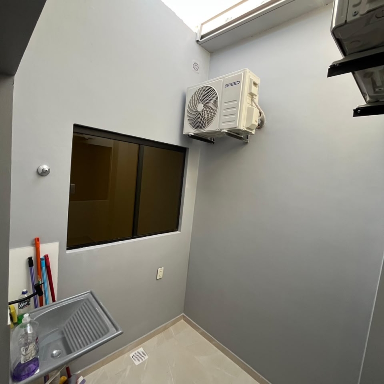 Casa 2 quartos com piscina em km 7 ciudad nueva
