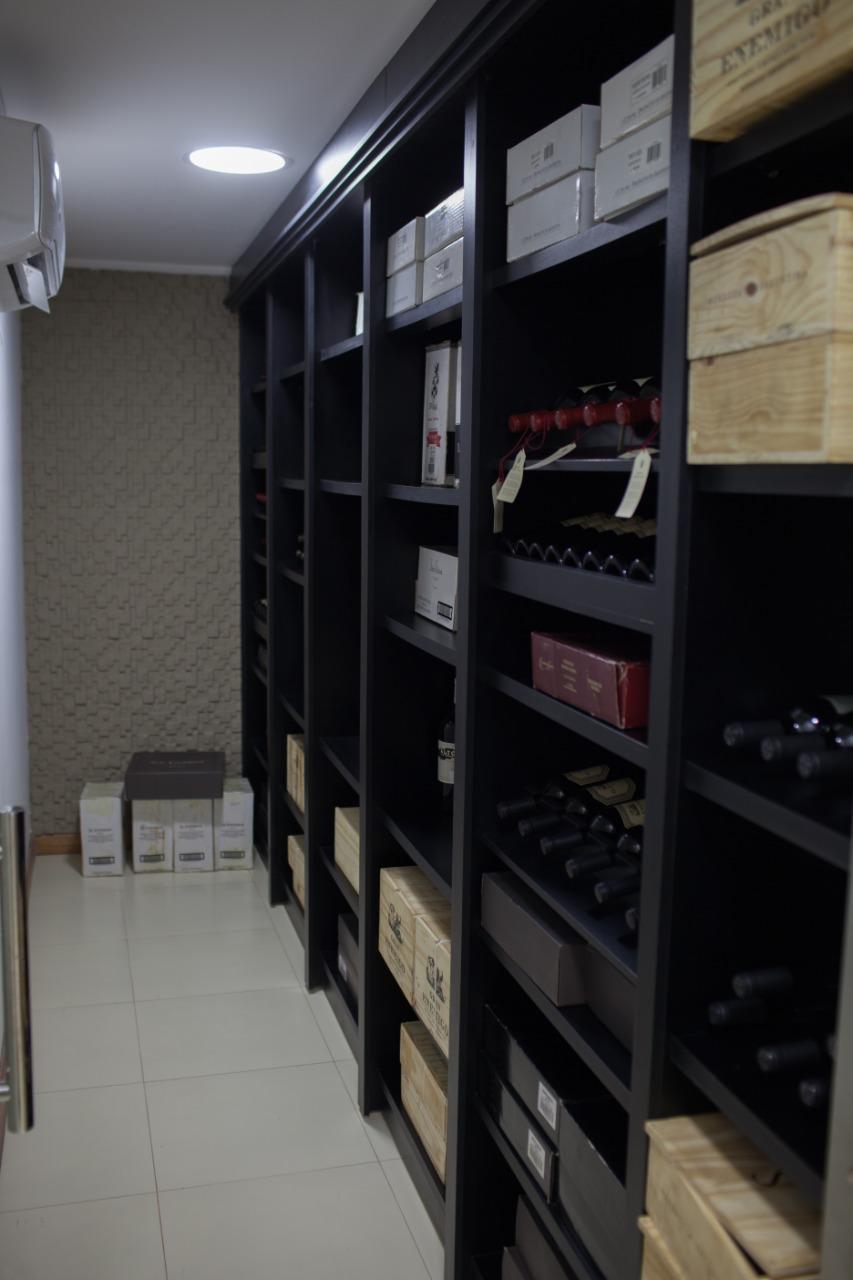 casa alto padrão com 4 suites em hernandarias