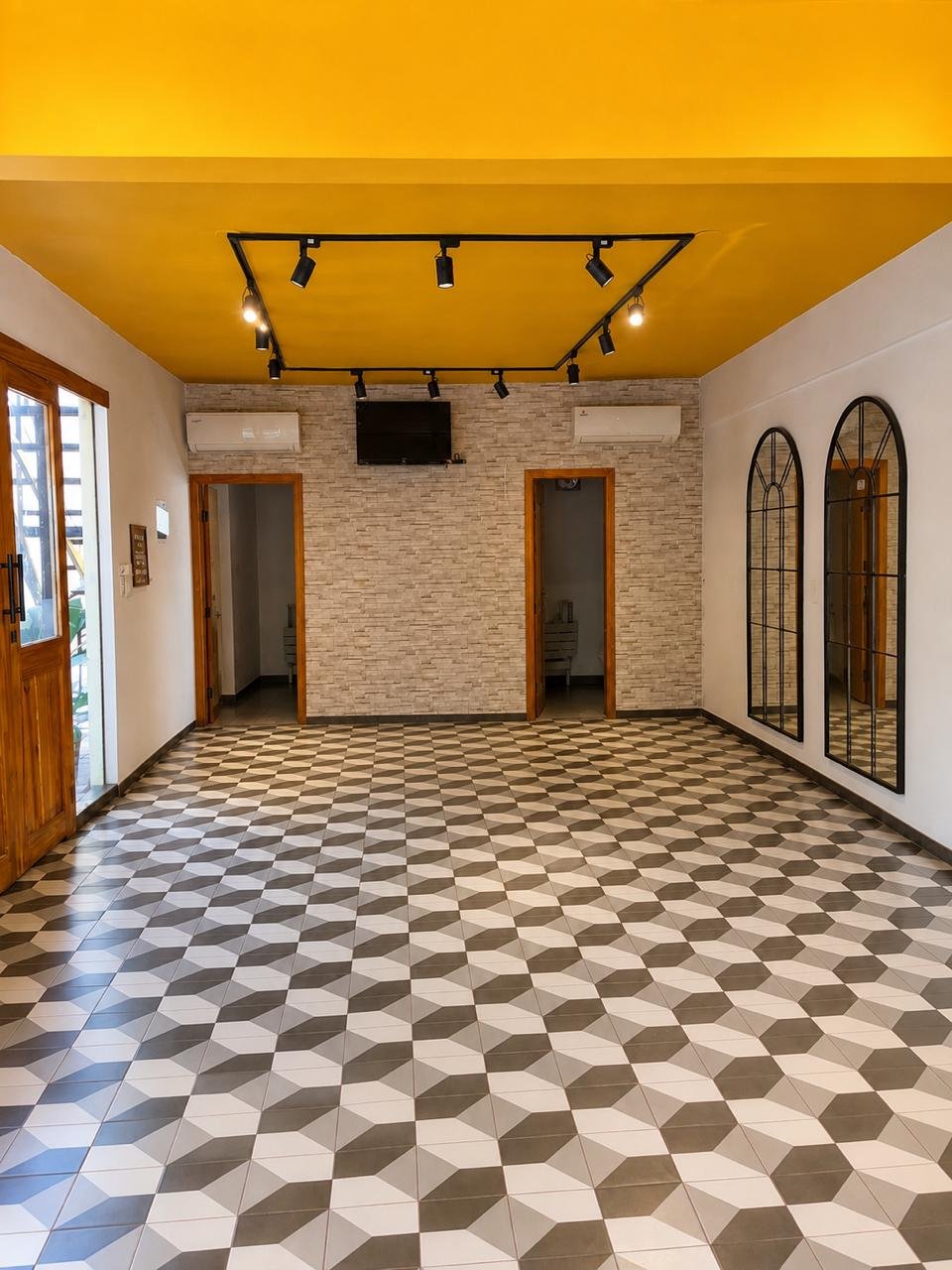 ponto comercial para aluguel na av. principal de cde área 3