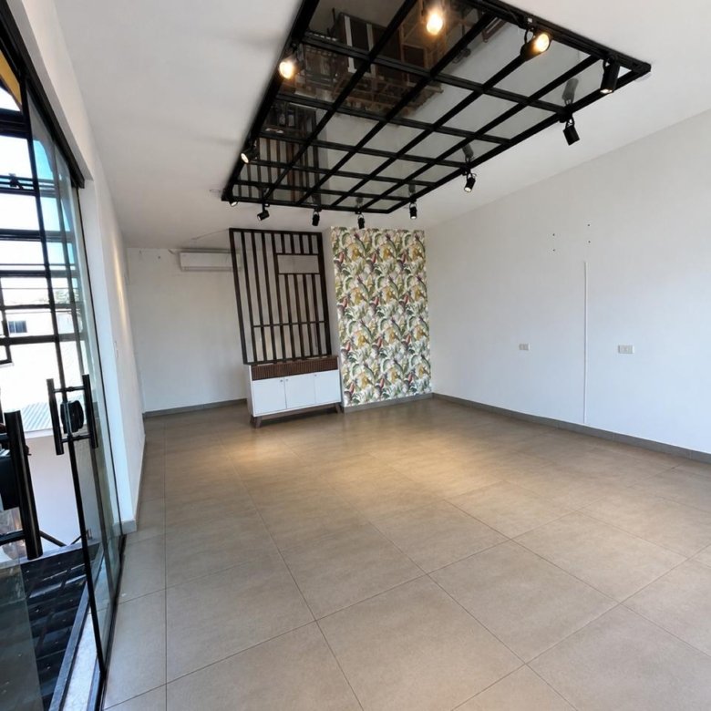 ponto comercial para aluguel na av. principal de cde área 3