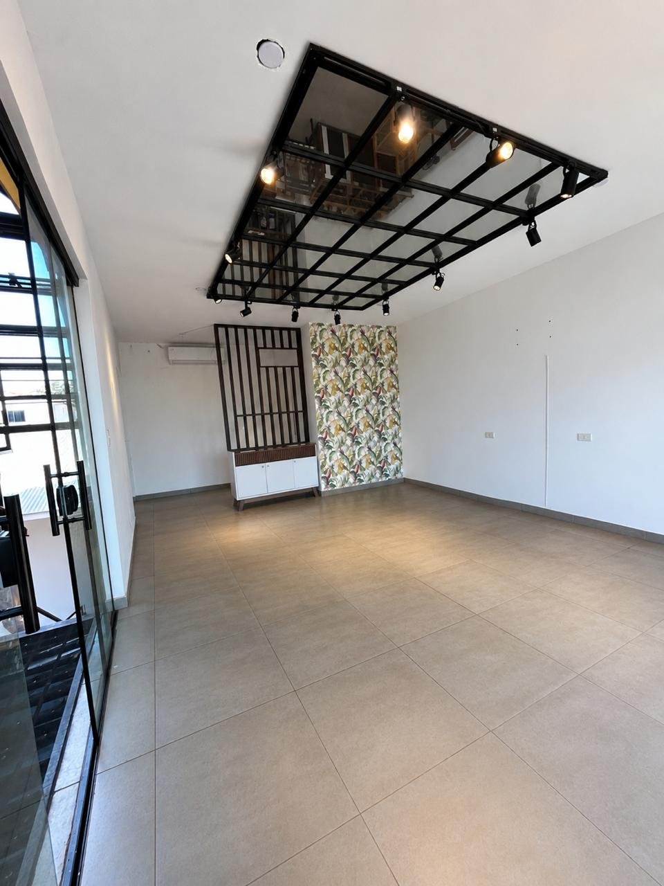 ponto comercial para aluguel na av. principal de cde área 3