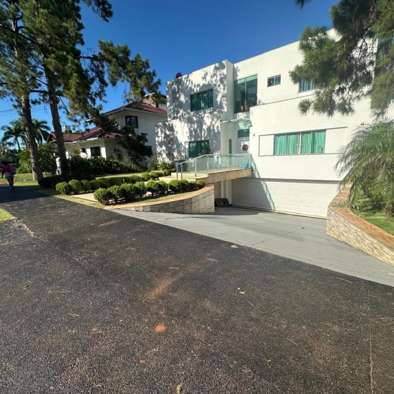 Casa para locação no condomínio Paraná country Club