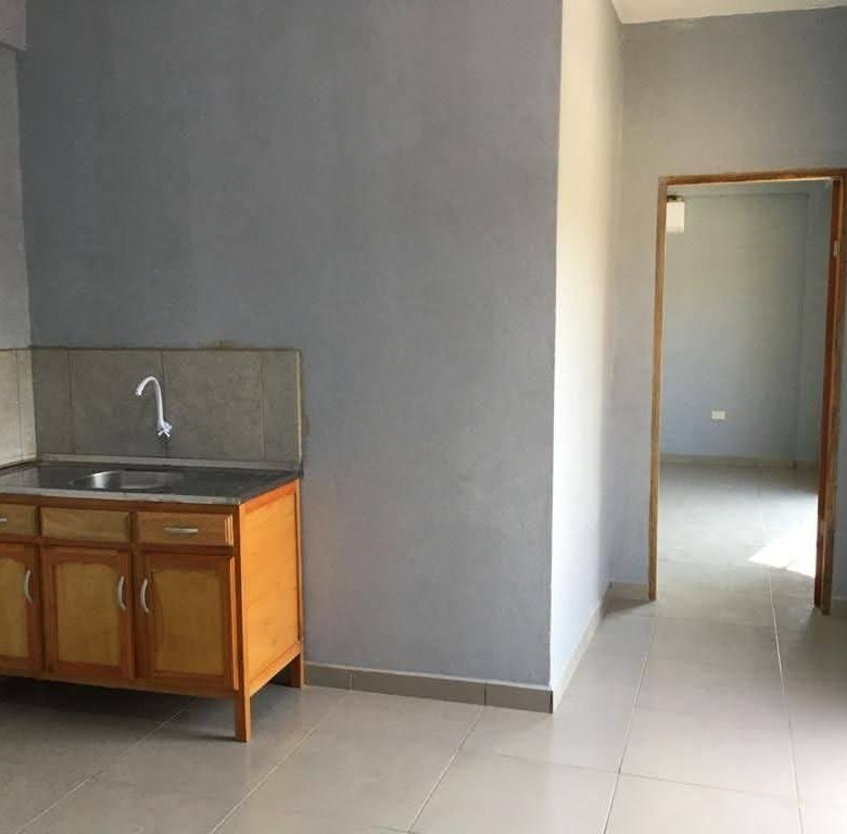 apartamento em Pdte. Franco a 750 metros da UPE