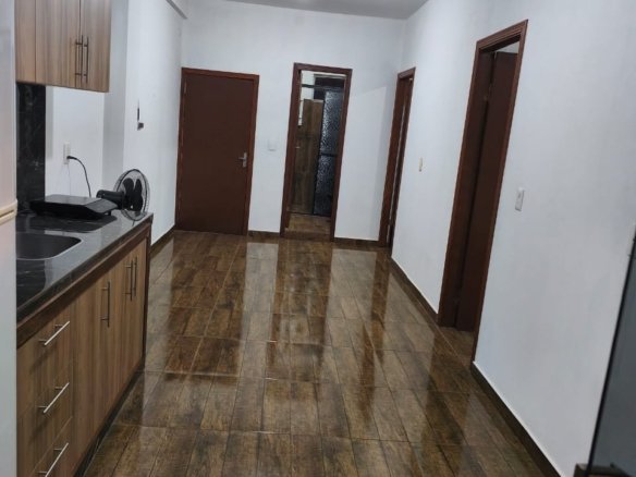 Apartamento mobiliado disponivel em cde a 3.1km da UPE e 1.8km da UPAP