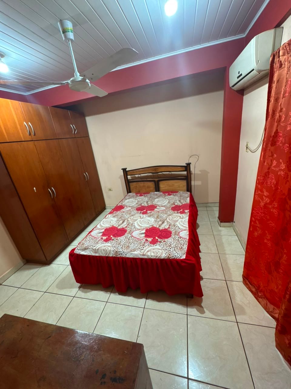 apartamento mobiliado de 1 quarto disponível para alugar em Ciudad del Este