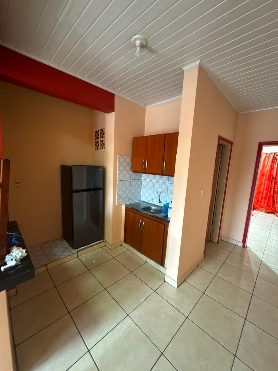 apartamento mobiliado de 1 quarto disponível para alugar em Ciudad del Este