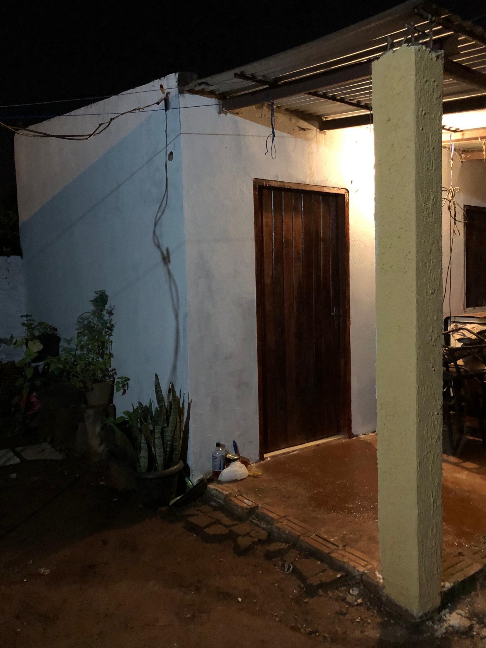 WhatsApp Image 2026-08-17 at 10.47.10 kitnet economica semimobiliada no km8 cde