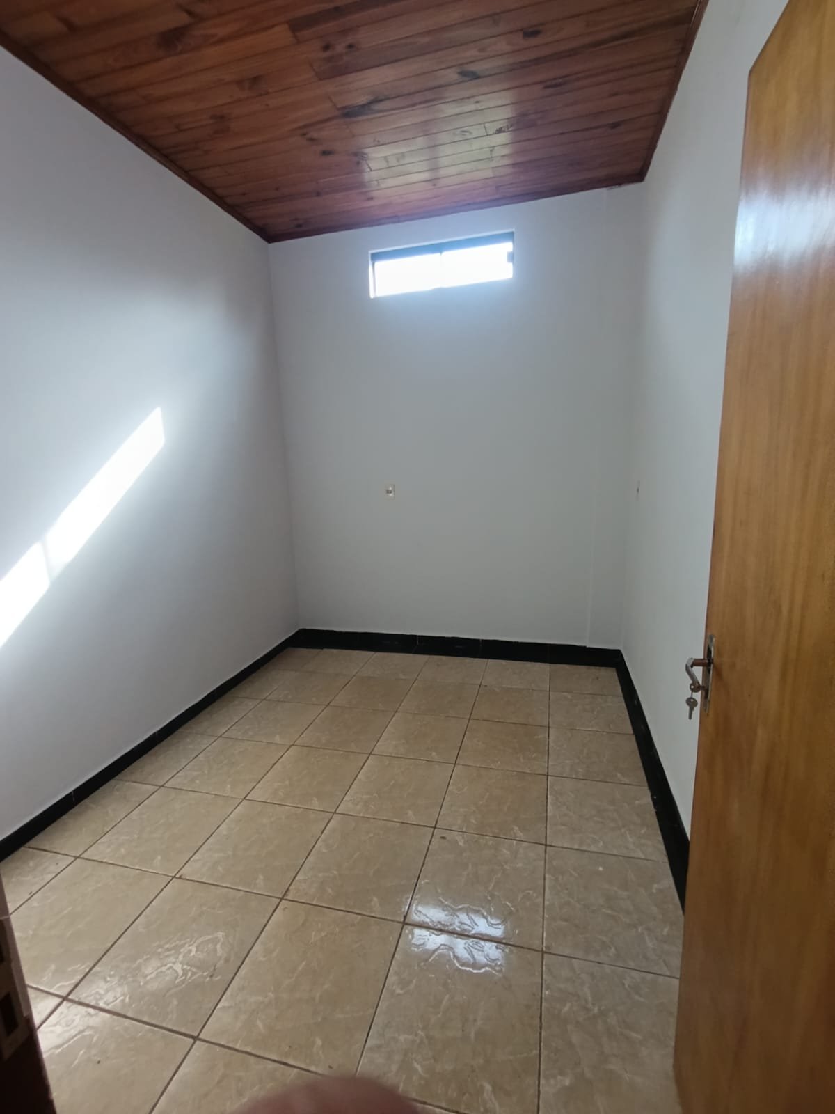WhatsApp Image 2026-08-17 at 12.32.47 (2) kitnet 2 quartos mobiliado no km5,5