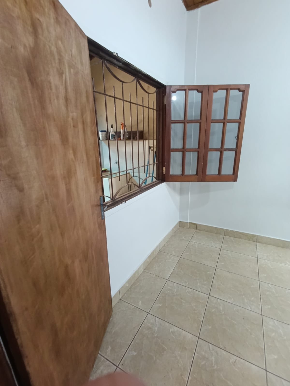 WhatsApp Image 2026-08-17 at 12.32.48 kitnet 2 quartos mobiliado no km5,5