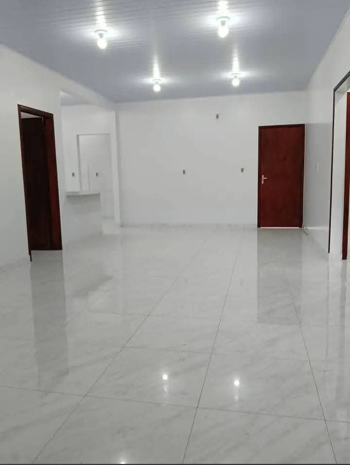 WhatsApp Image 2026-10-07 at 4.43.32 PM (2) Casa 3 quartos disponivel em hernandarias Paraguai