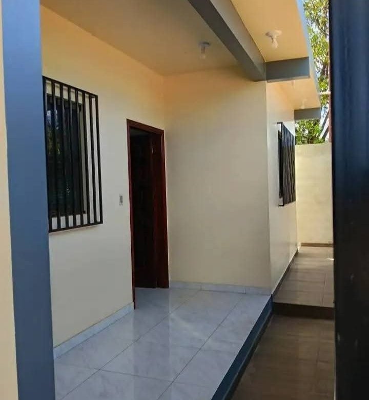 Casa 3 quartos disponivel em hernandarias Paraguai