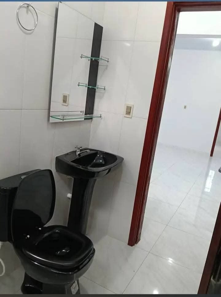 WhatsApp Image 2026-10-07 at 4.43.33 PM (2) Casa 3 quartos disponivel em hernandarias Paraguai