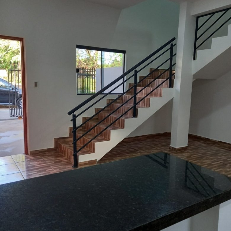 Casa duplex 2 quartos 2 banheiros em franco